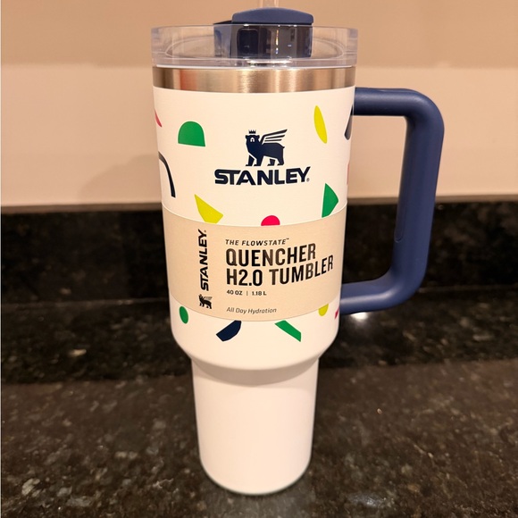 Stanley Quencher H2.0 Tumbler - White with Confetti Design And Blue Handle - Picture 5 of 6